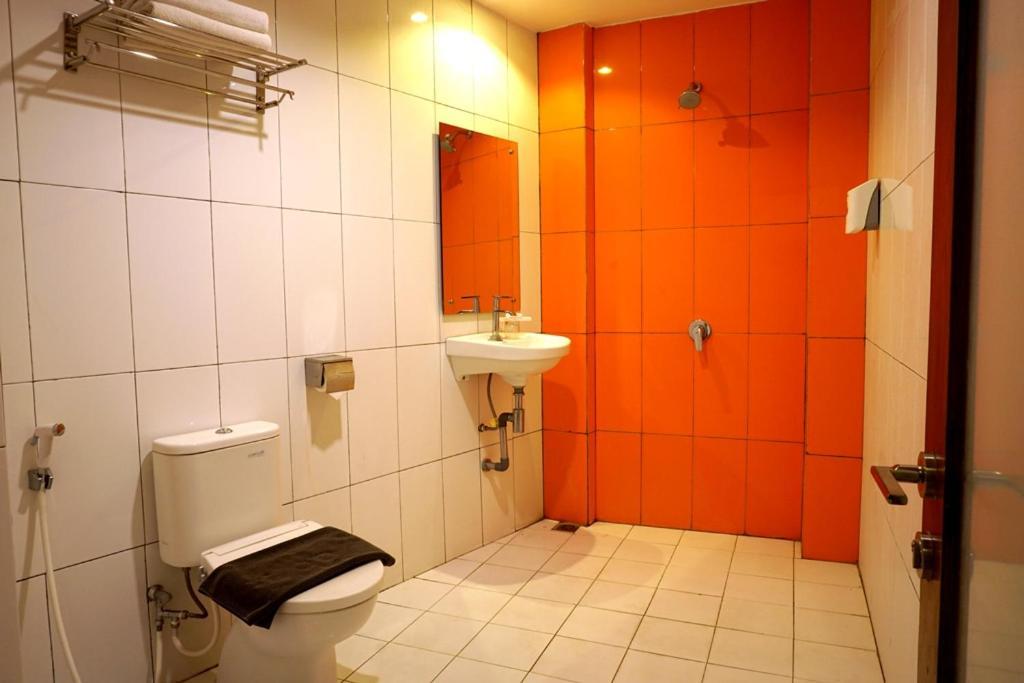 Red Chilies Hotel Surakarta  Exterior photo